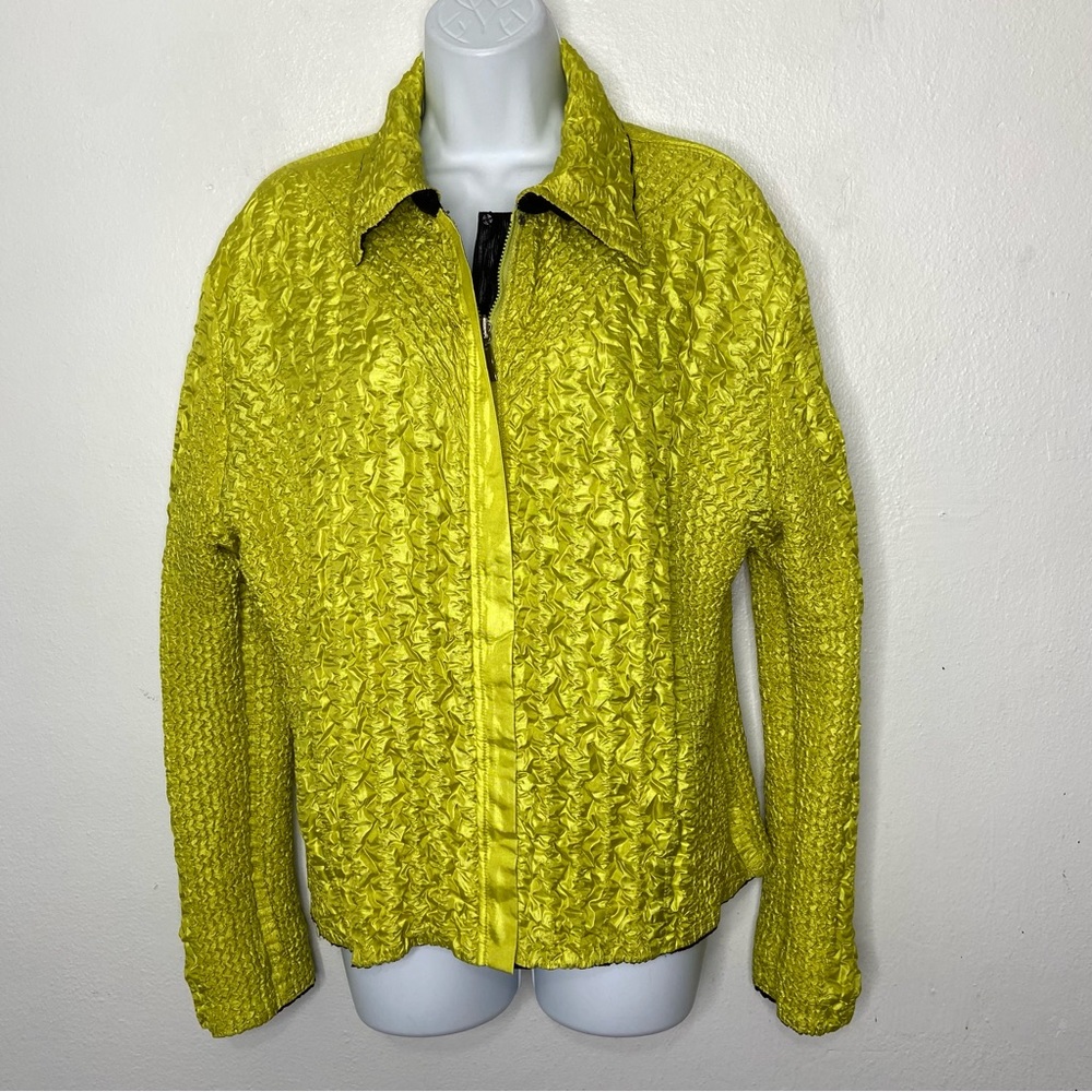 UbU Reversible Crinkle/Bubble Jacket - image 11